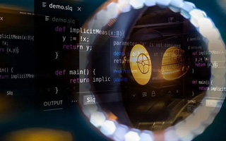 邵东 api php源码,下载的php源码怎么运行呢？